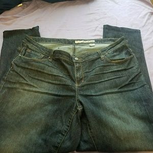 DKNY Jeans